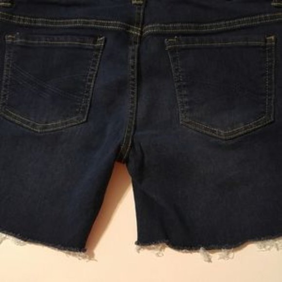 Aeropostale Dark Wash Bermuda Cutoff Jean Shorts - Picture 14 of 15